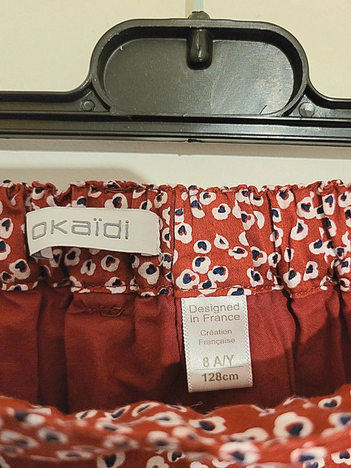 Jupe rouge- bordeaux à fleurs blanches "okaidi" taille 8 ans - photo numéro 3