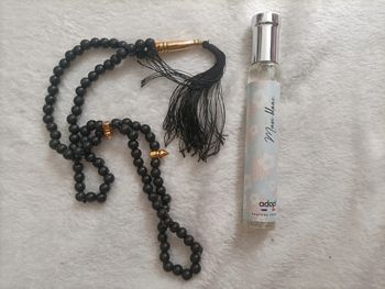 Coffret Adopt musc blanc tasbih Neufs