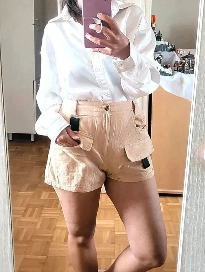 Short style safari Taille M Shein - photo numéro 2