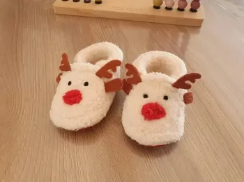 Paire de Chaussons Noël Rennes Taille 16-17 (0-6 mois) - Vertbaudet