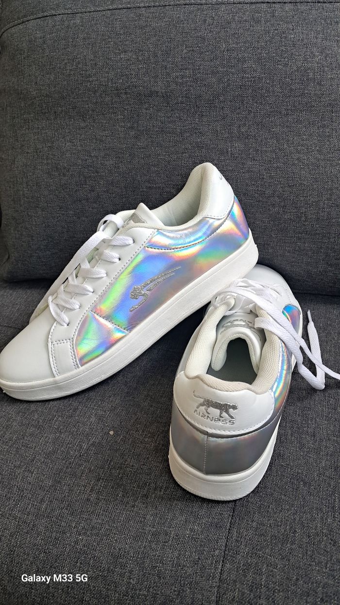 AIRNESS Baskets Holographiques Blanches T.41 - photo numéro 2