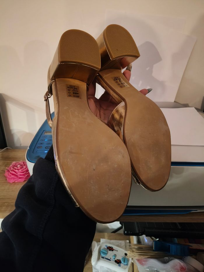 Sandales dorées GEMO – Taille 41 – Neuves - photo numéro 4