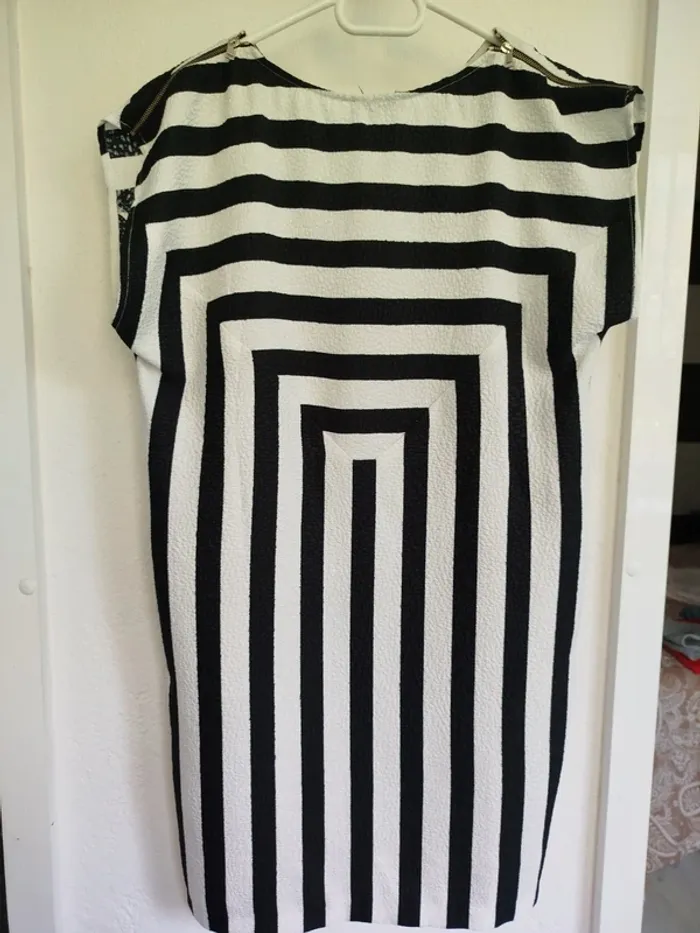 #robe#noire#blanche - photo numéro 2