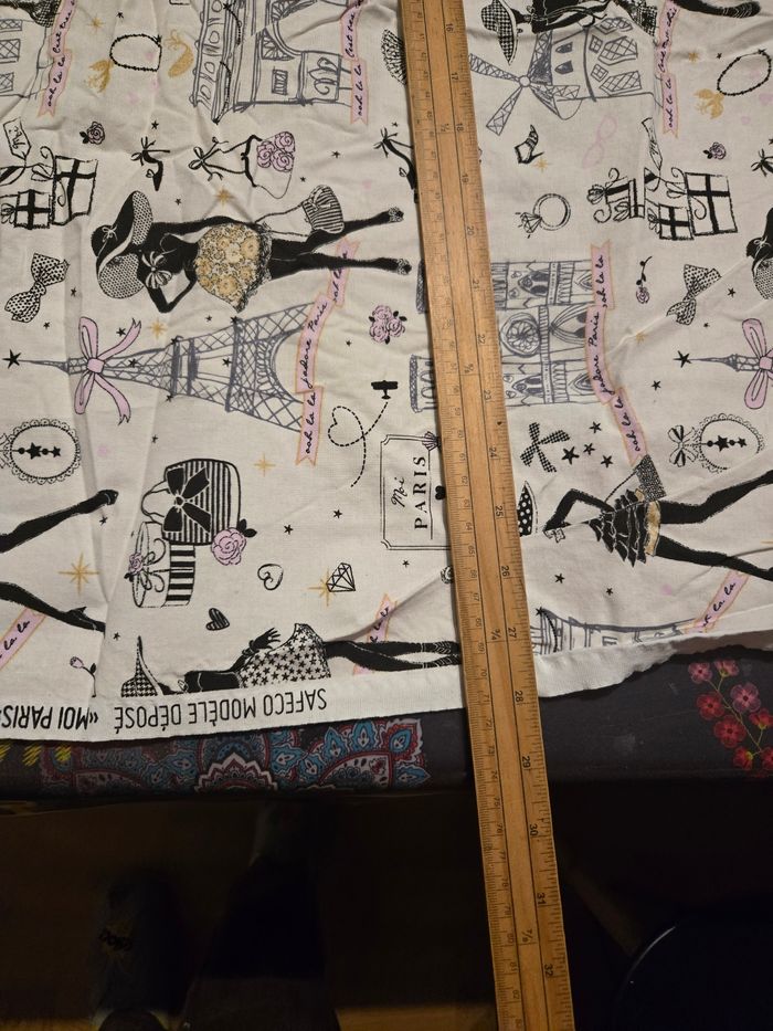 Tissu Coton imprimé Arty Moi Paris Noir, doré et rose sur fond Ecru - photo numéro 3