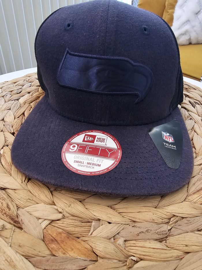 Casquette bleu marine New Era taille s/m - photo numéro 2