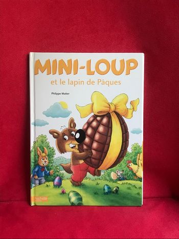 Livre mini loup et le lapin de Pâques