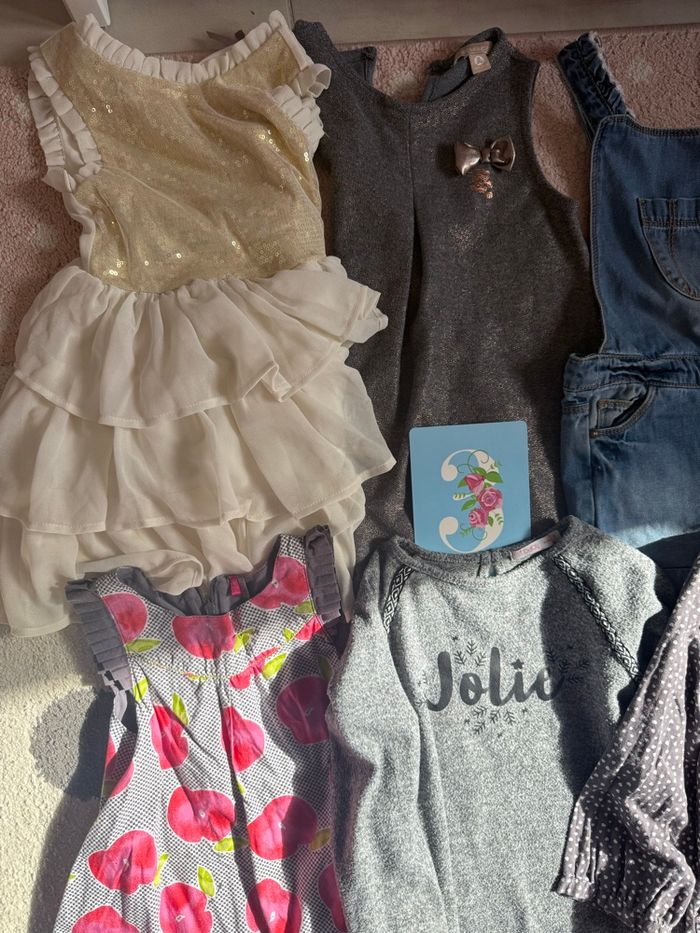 13 robes fille 3 ans - photo numéro 3