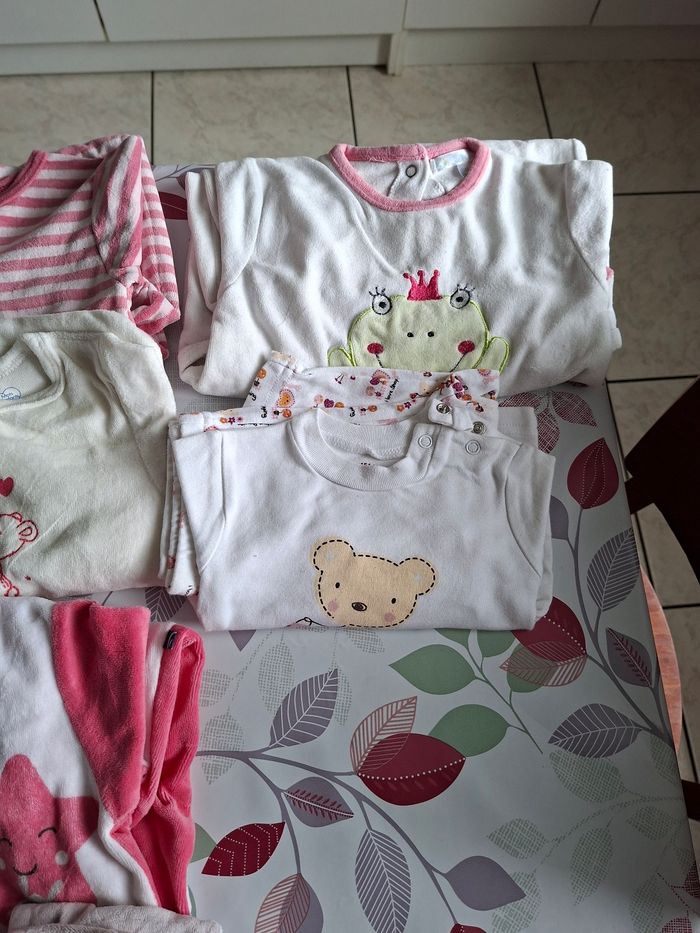 Lot pyjama - photo numéro 4