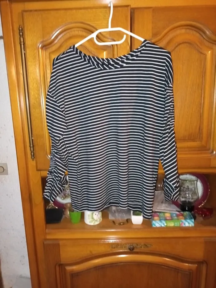Tee-shirt manches longues taille L
