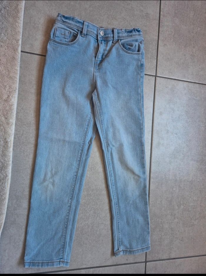 LOT 8 JEANS - photo numéro 6