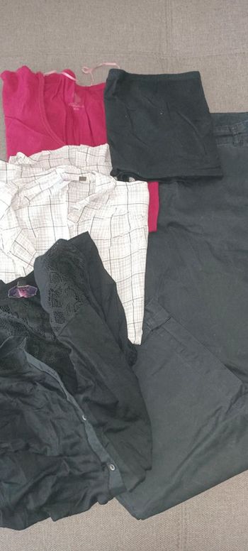 Lot vêtements grossesse en 40