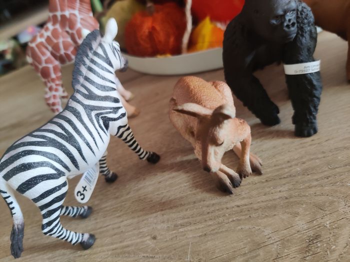 Lot de 6 figurines - animaux Schleich Thème savane Neuf - photo numéro 3
