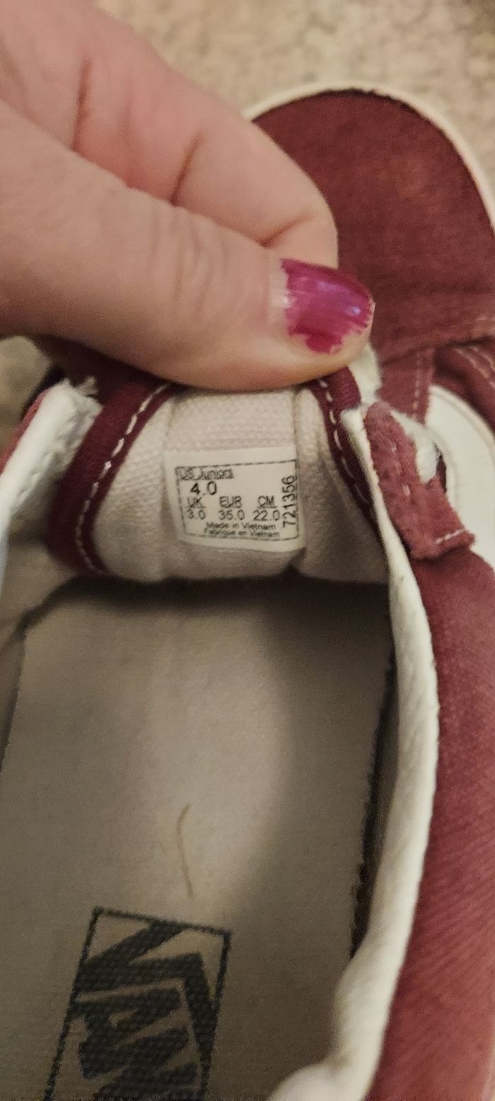 VANS BASKETS OLD SKOOL
BORDEAUX - photo numéro 2