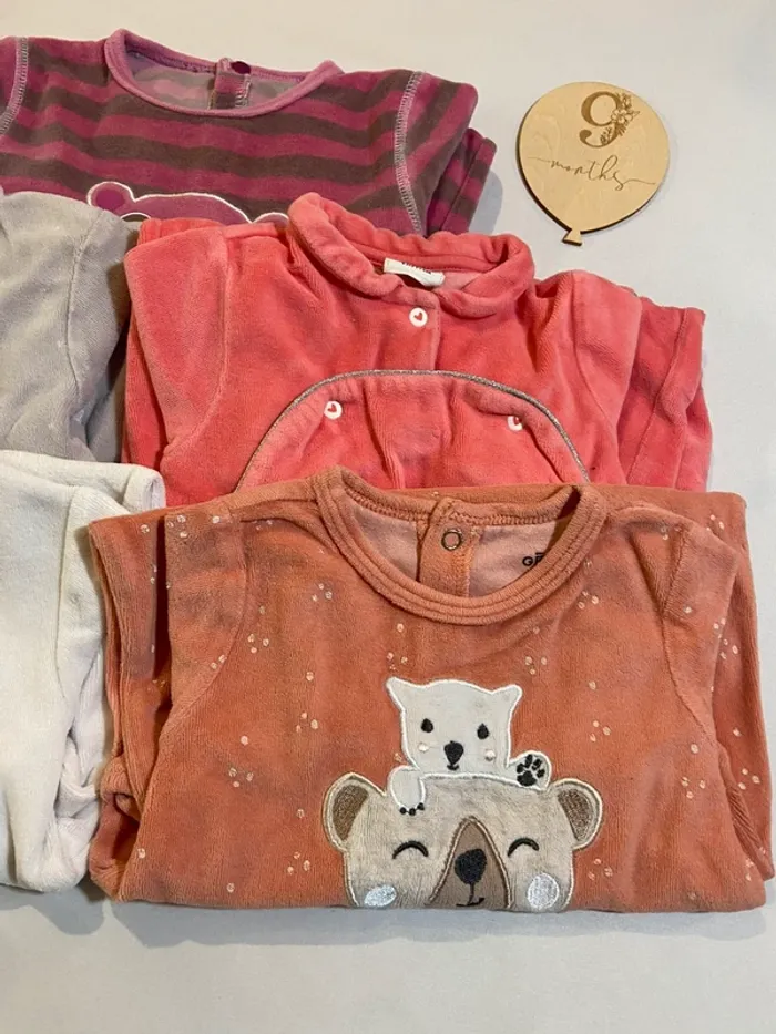 Lot pyjama - 9 mois - photo numéro 2