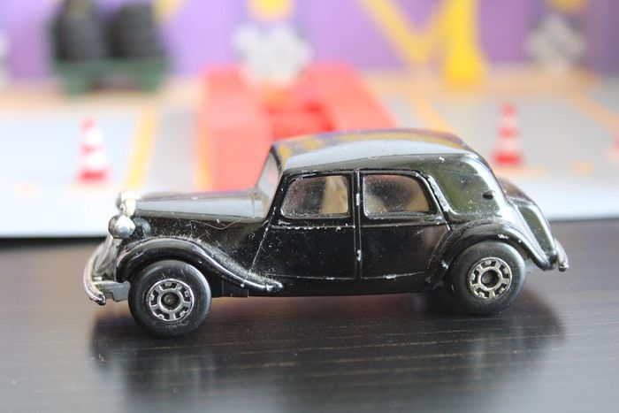 Matchbox Citroën traction 15 cv - photo numéro 5