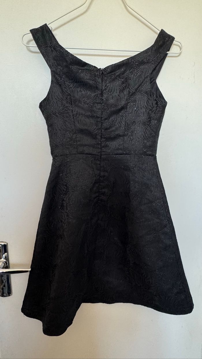 Robe chic noire - photo numéro 2