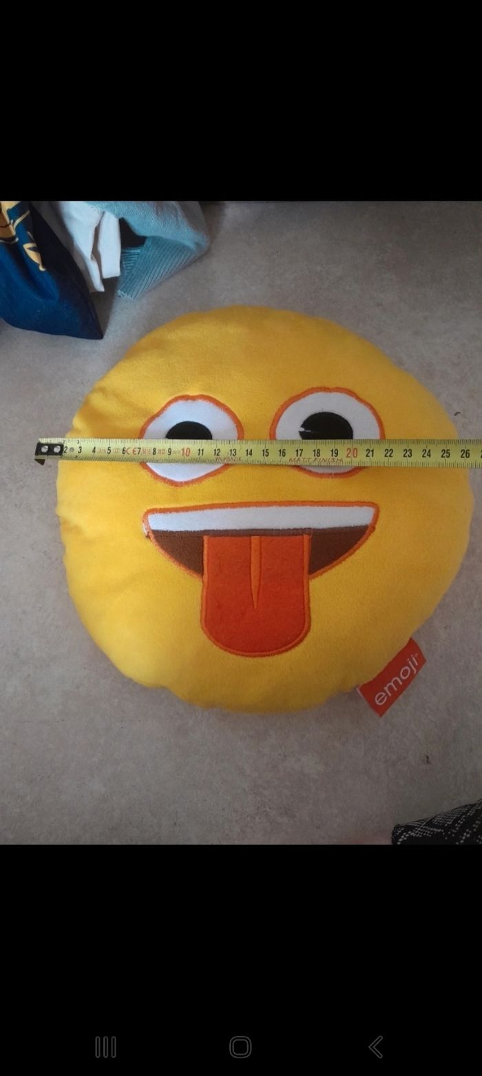 Coussin emoji - photo numéro 4