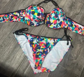 Maillot de bain femme taille L coloré