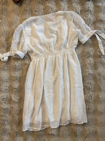 Une sublime Robe blanche "By One"