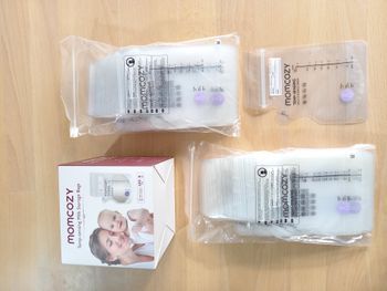 120 sachets lait maternel Momcozy