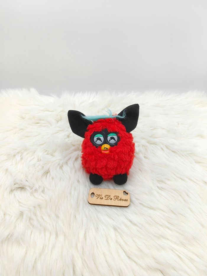 Peluche jouets McDonald's 2013 Furby Boom rouge bleu