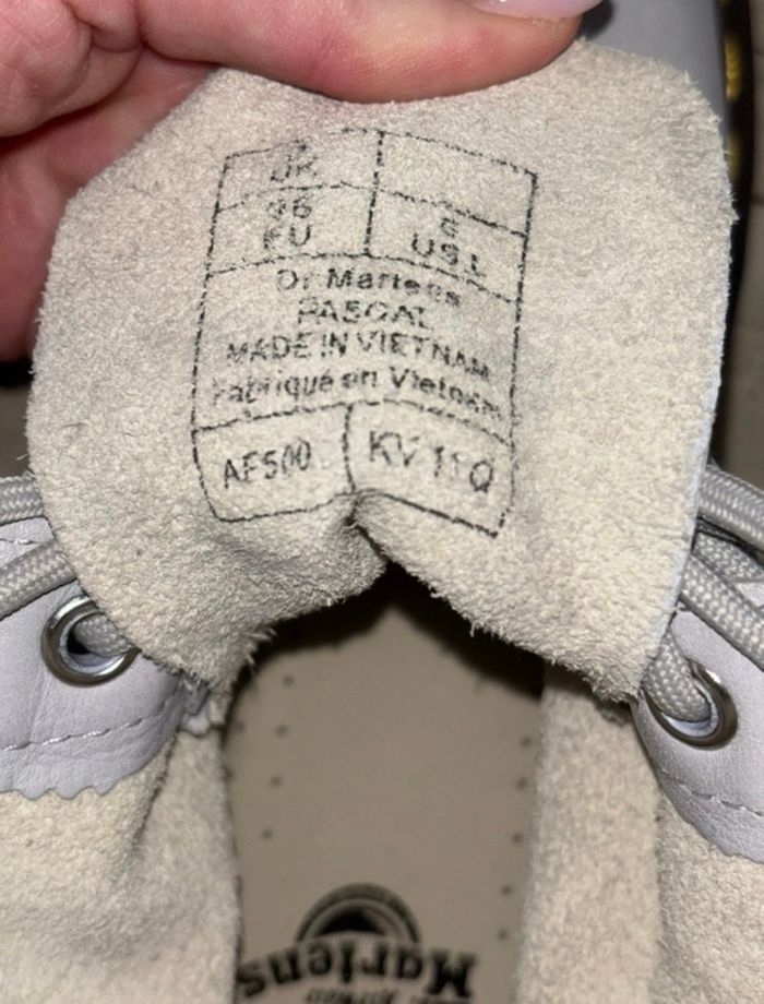 Dr Martens 8 trous - photo numéro 5