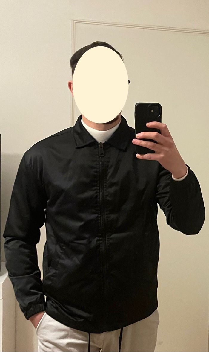 Veste Zipée neuve avec étiquette - photo numéro 2