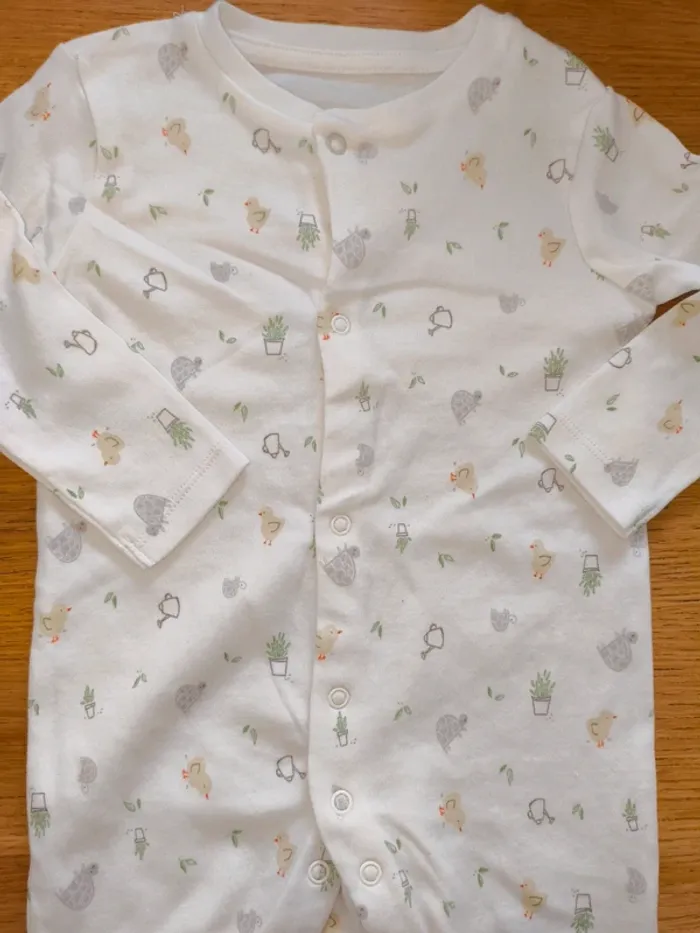 Pyjama Primark 9 12 mois neuf sans étiquette - photo numéro 2