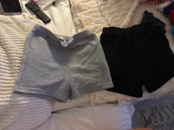 2 short 2/3A