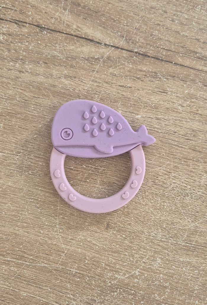 Lot hochets bois et silicone - photo numéro 6