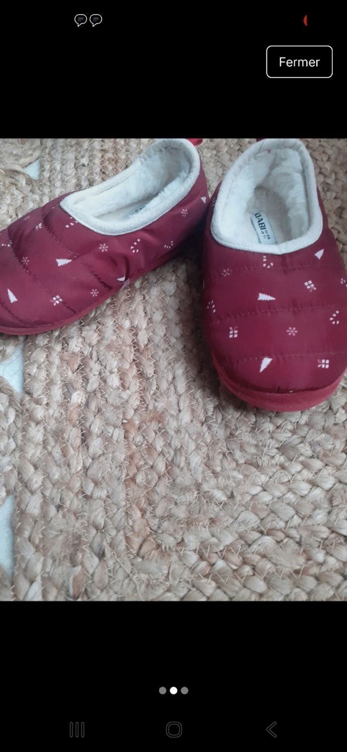 Adorables chaussons comme neufs - photo numéro 2