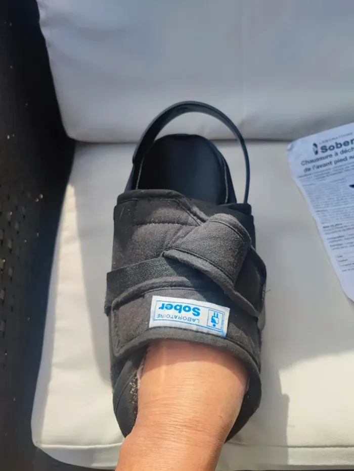 Chaussure a décharge a l avant pied taille 37 - photo numéro 3