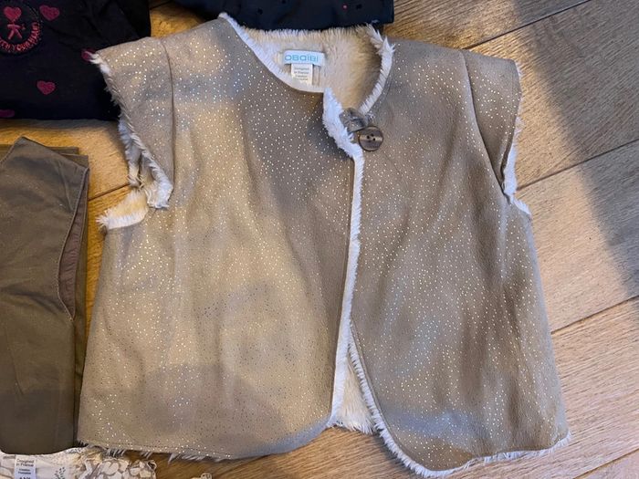 Vend lot de 18 vêtements fille okaidi 3 ans très bon état - photo numéro 14