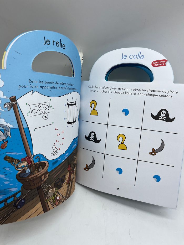 Livre d’activité Magazine Ma valise à jeux spécial  Pirate avec crayon Neuf - photo numéro 3