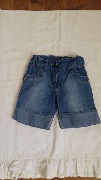 1 short fille 4 ans 