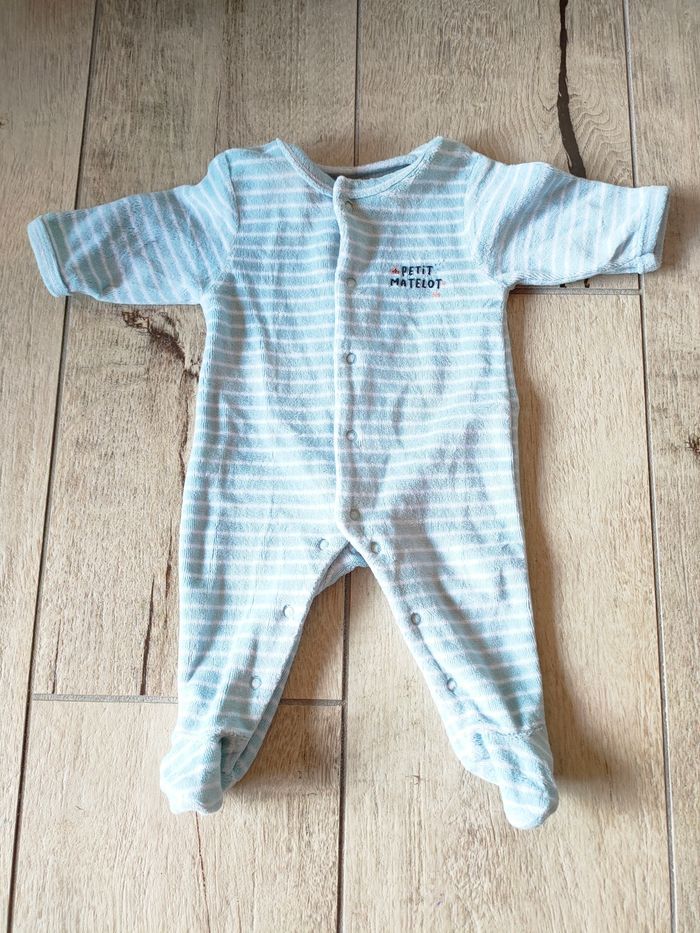 Lot 4 pyjamas 1 mois - photo numéro 5