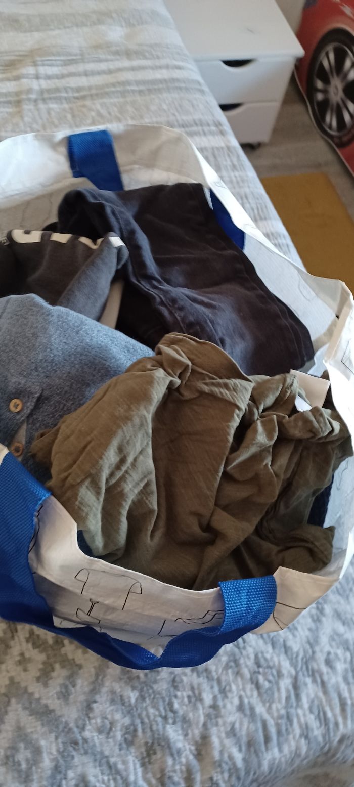 Vêtements garçon 4 ans - photo numéro 3