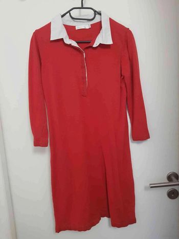 Robe pull a col blanc taille 40