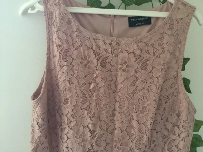 Robe rose clair neuve T38 - photo numéro 2