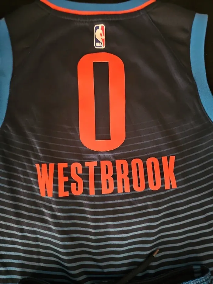🔥Ensemble de basket Russell Westbrook T.L enfant🏀 - photo numéro 8