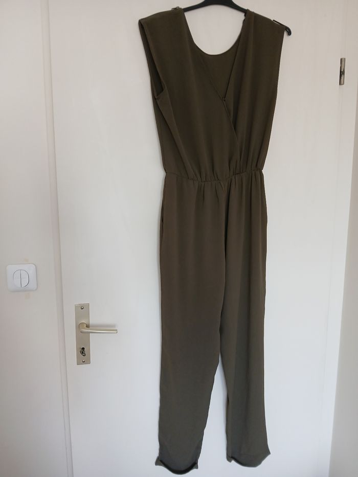 Combinaison fluide sans manche Zara