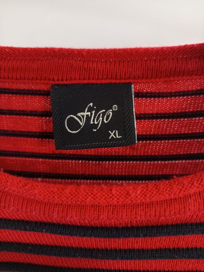 Très beau pull comme neuf rouge foncé et noir - photo numéro 2