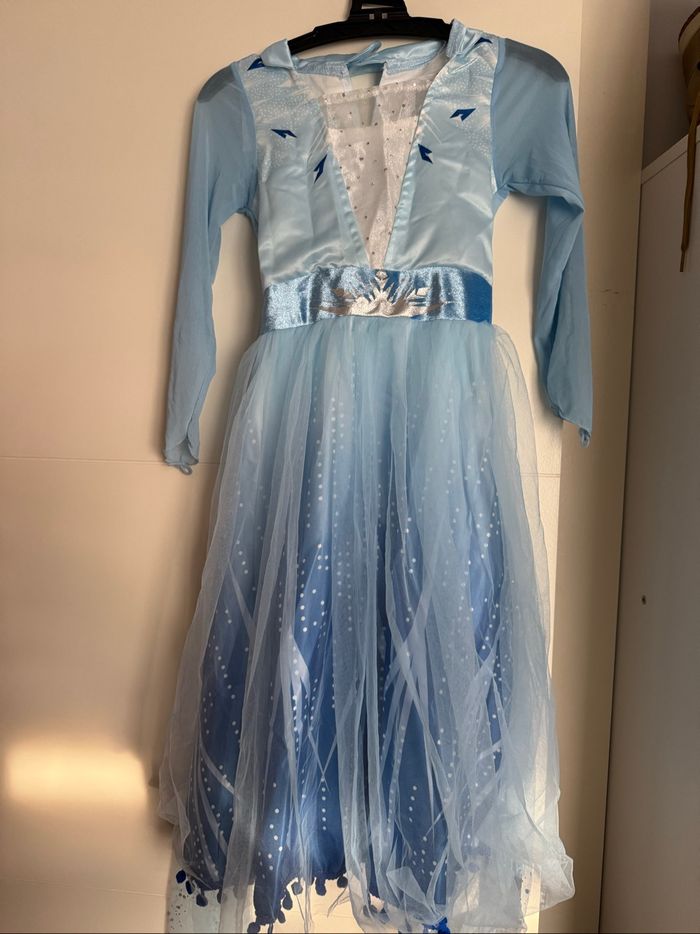 Robe reines de neige et accessoires
