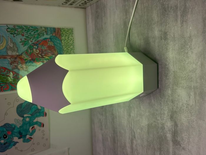 lampe veilleuse en forme de crayon - photo numéro 4