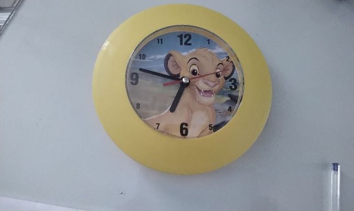 Pendule Le Roi Lion