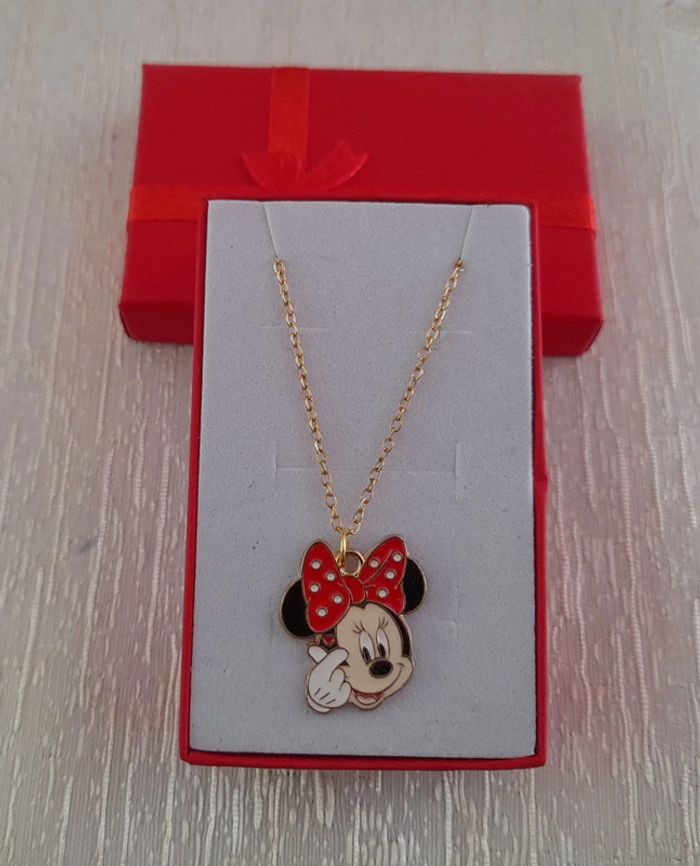 Collier minnie