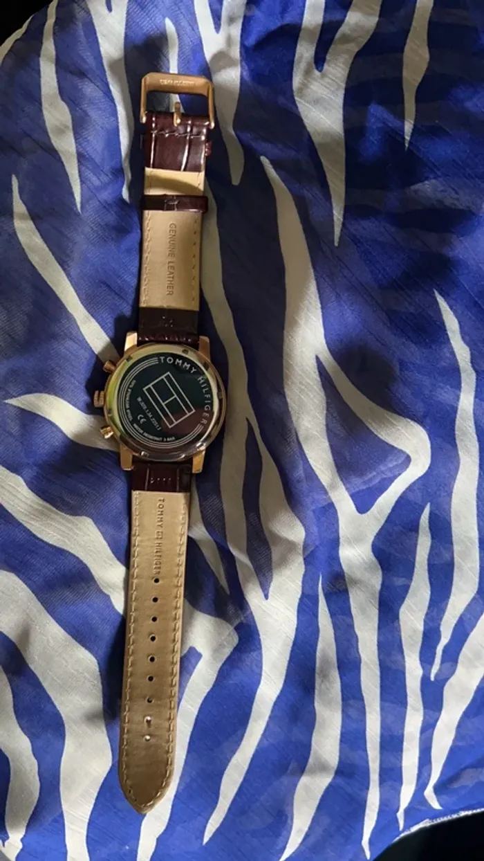 Montre homme - photo numéro 3