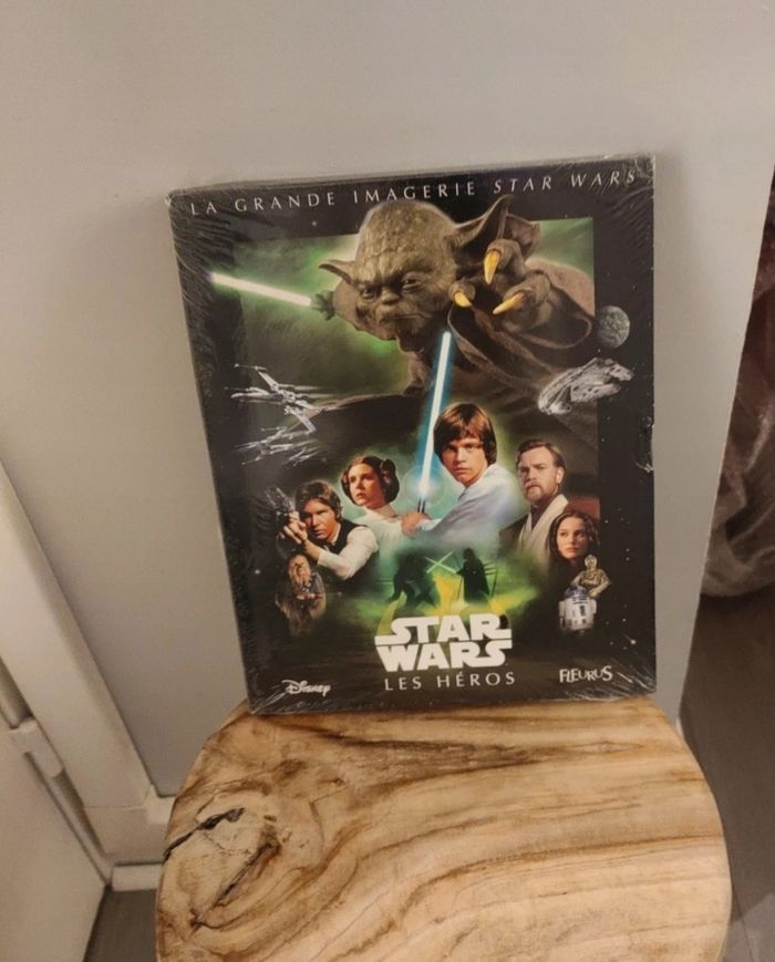 Coffret 2 livres neufs Star Wars