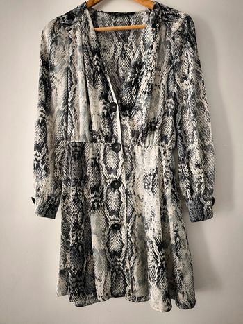 Robe Zara basic imprimé python taille xs