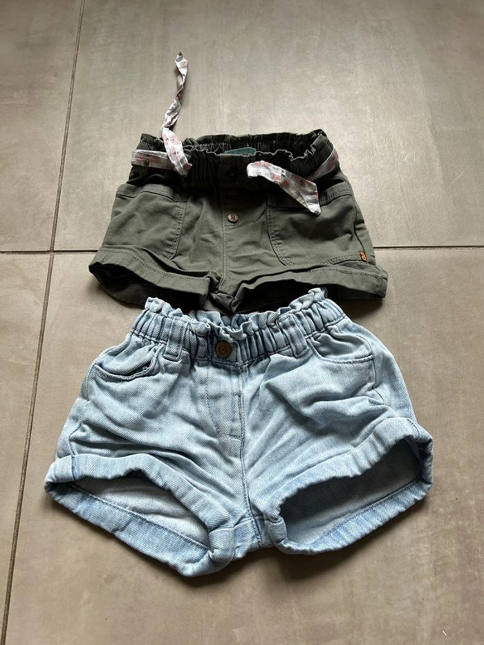 Lot shorts 12 mois